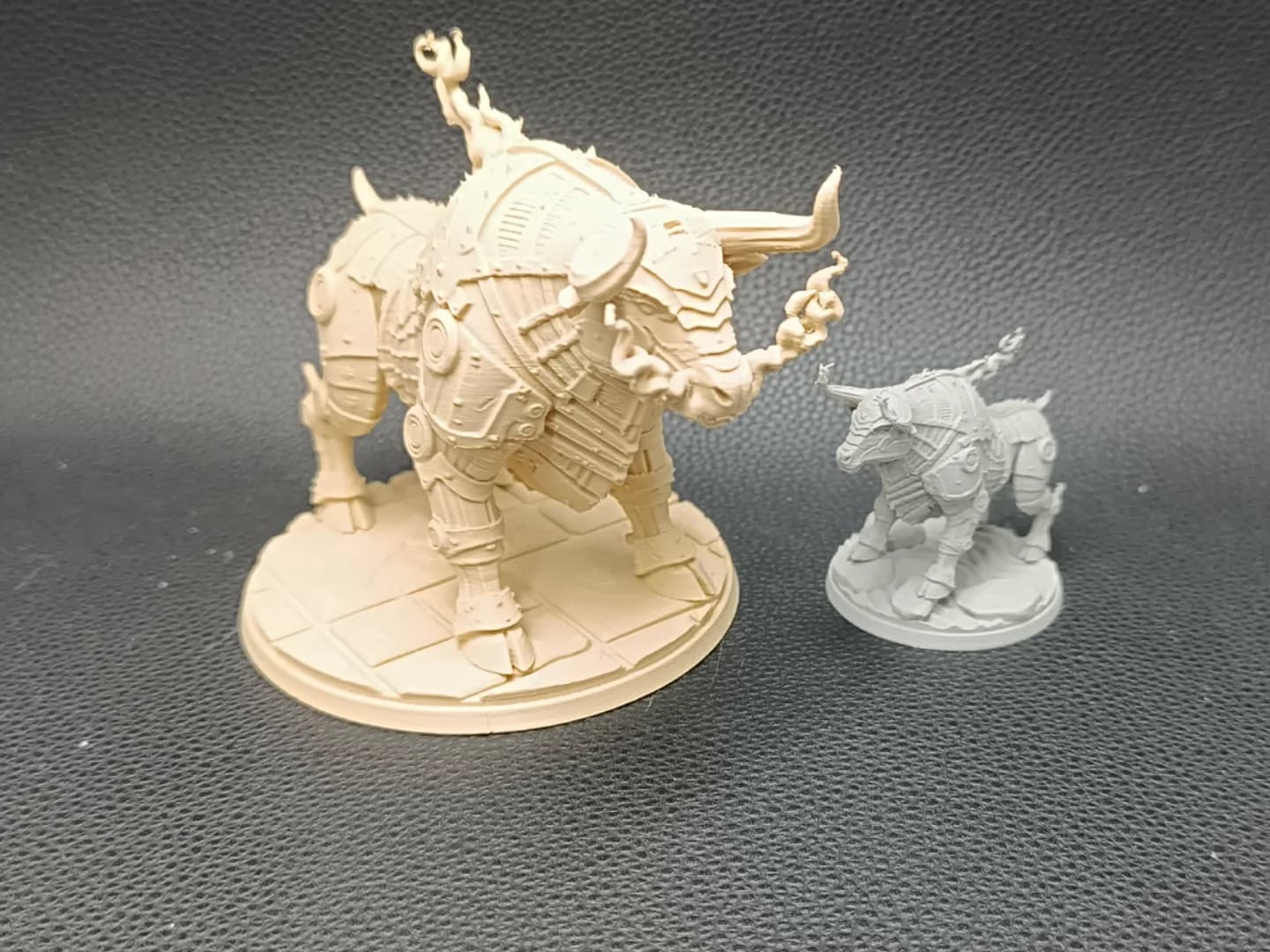 Miniatura Górgona Touro Blindado RPG Impressão 3D